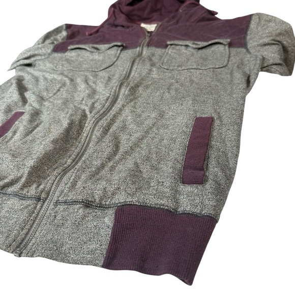 Chor Two-Tone Gray and Purple Hoodie - Picture 4 of 13